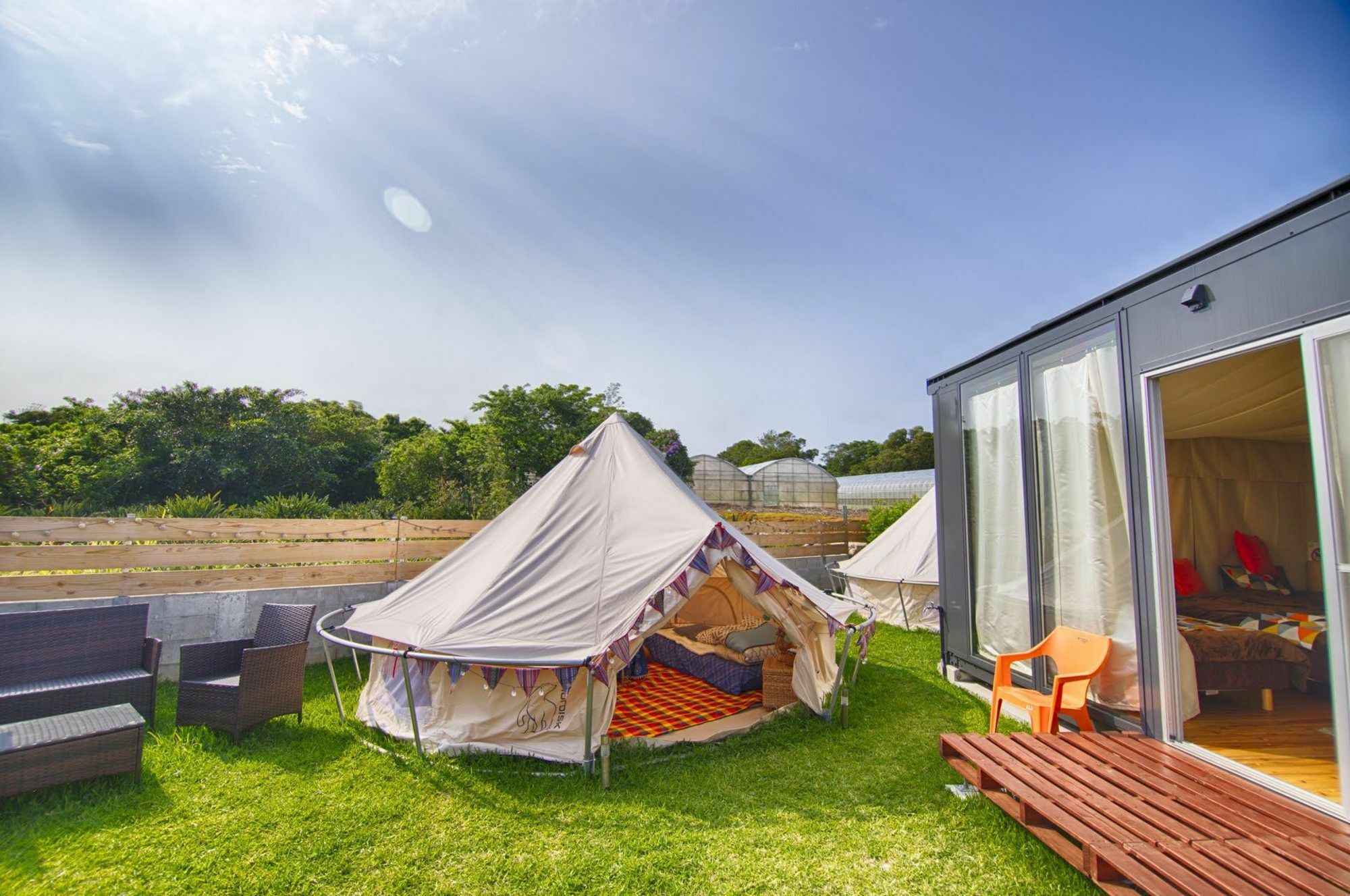 Half Glamping Hoshioto Villa นาคิจิน ภายนอก รูปภาพ